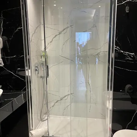 Affittacamere Th Luxury 4*